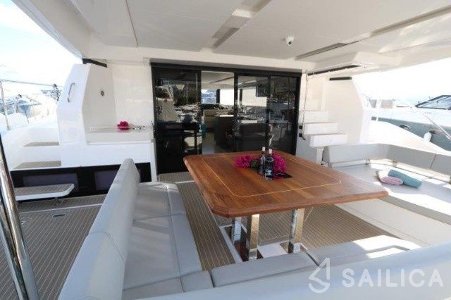 Leopard 53 PC - Yacht Charter Sailica