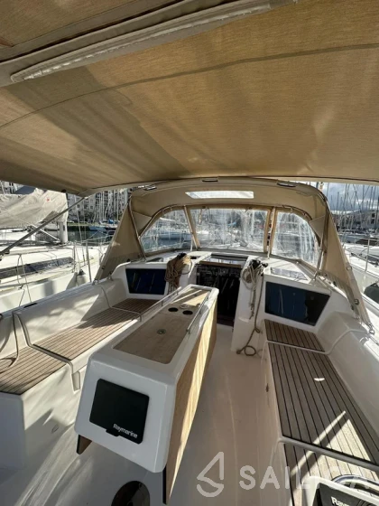 Dufour 390 - Yacht Charter Sailica