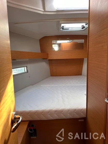 Dufour 390 - Yacht Charter Sailica