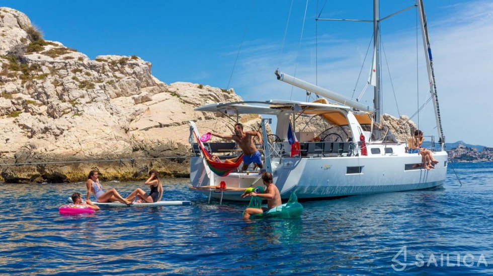 Sun Loft 47 - Yacht Charter Sailica