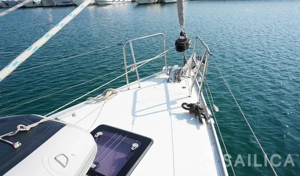 Bavaria 41 Cruiser - Yacht Charter Sailica