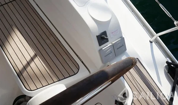 Bavaria 41 Cruiser - Yacht Charter Sailica