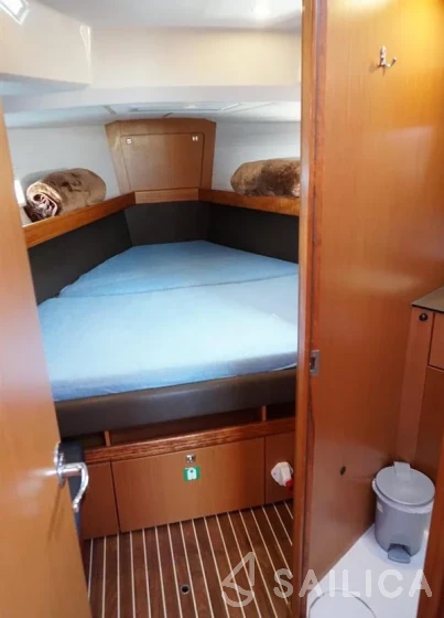 Bavaria 41 Cruiser - Yacht Charter Sailica