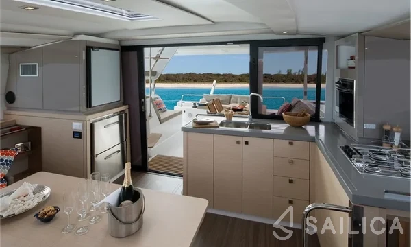 Lucia 40 - Yacht Charter Sailica