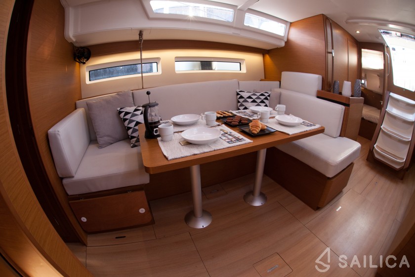 Sun Odyssey 490 - Yacht Charter Sailica