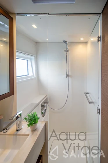 Lagoon 46  - Yacht Charter Sailica