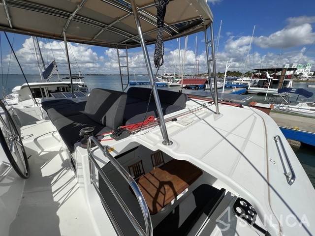 Lagoon 46  - Yacht Charter Sailica
