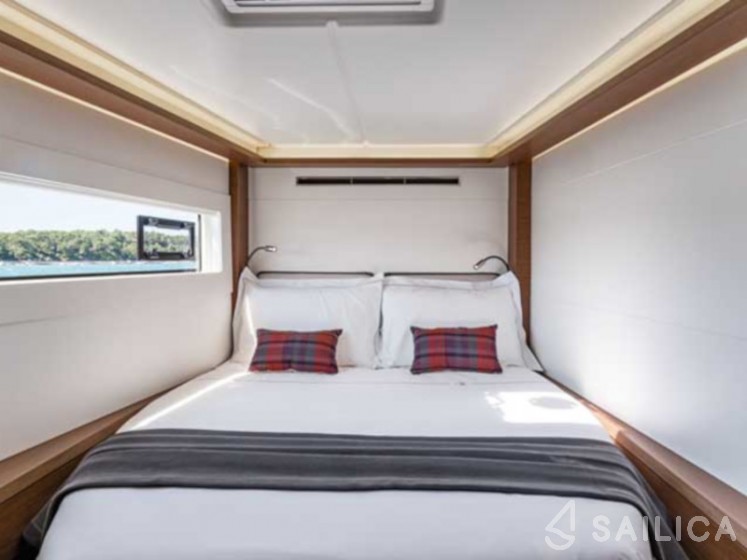 Lagoon 46  - Yacht Charter Sailica