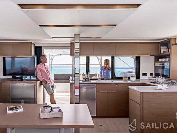Lagoon 46  - Yacht Charter Sailica