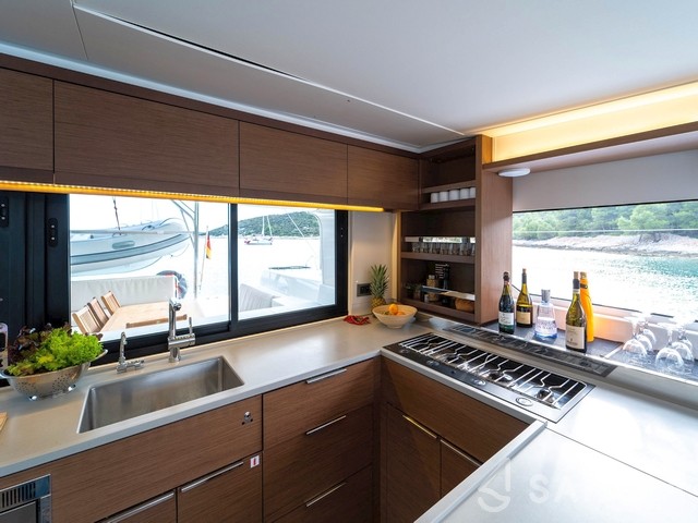Lagoon 46  - Yacht Charter Sailica