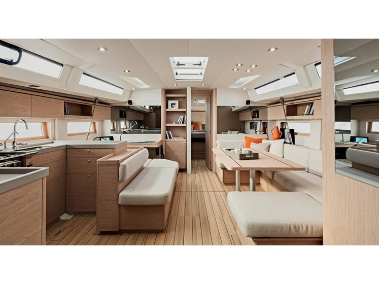 Oceanis 51.1 - Yacht Charter Sailica