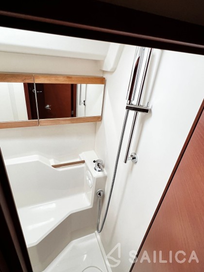 Hanse 458 - Yacht Charter Sailica