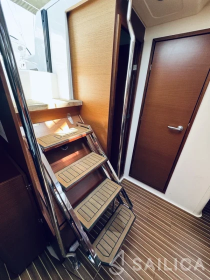 Hanse 458 - Yacht Charter Sailica