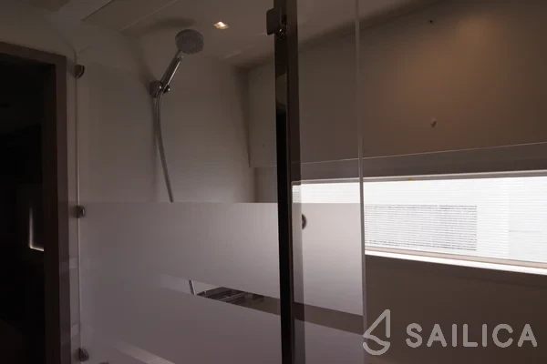 MY5 - Yacht Charter Sailica