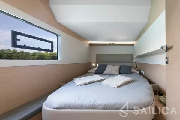 MY5 - Yacht Charter Sailica
