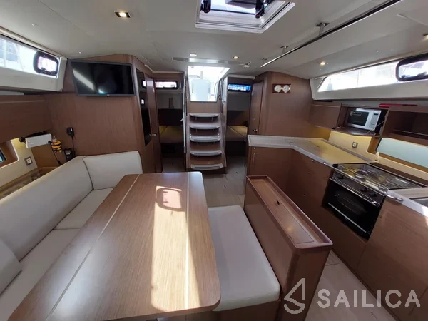 Oceanis 46.1 - Yacht Charter Sailica