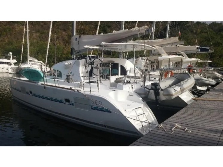 Lagoon 380 - Yacht Charter Sailica