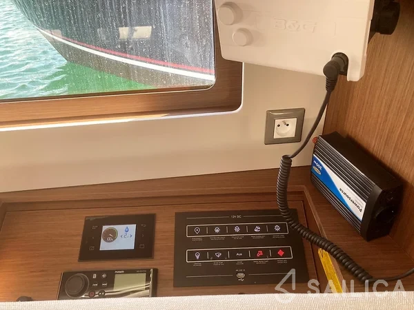 Oceanis 46.1 - Yacht Charter Sailica