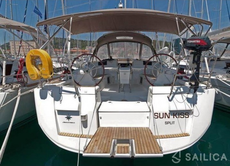 Sun Odyssey 439 - Yacht Charter Sailica