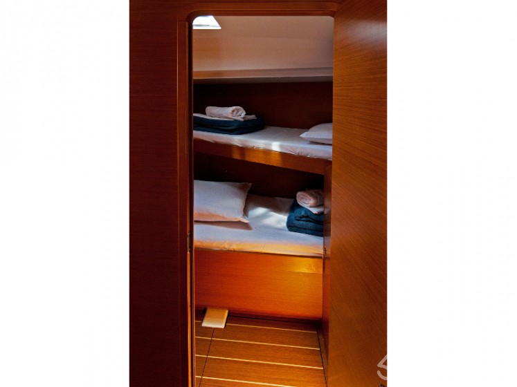 Sun Odyssey 439 - Yacht Charter Sailica