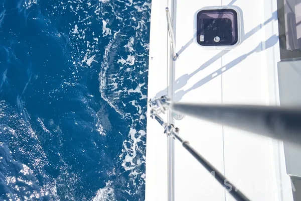 Nautitech 46 Fly - Yacht Charter Sailica