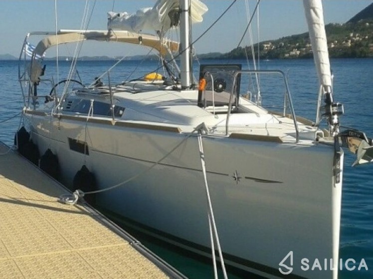 Sun Odyssey 349 - Yacht Charter Sailica