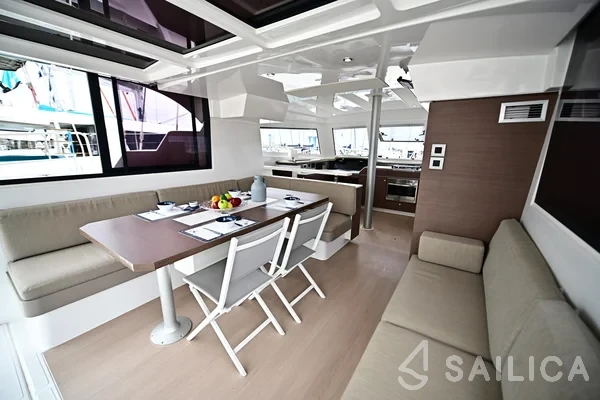 Bali Catspace - Yacht Charter Sailica