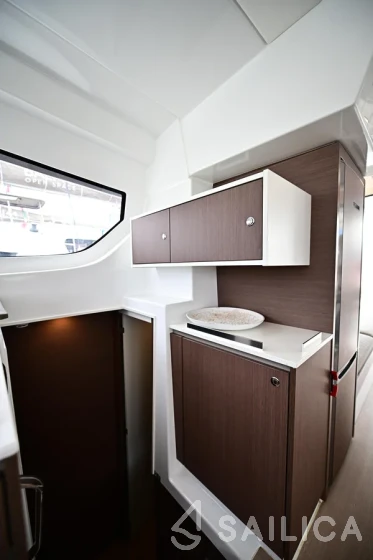 Bali Catspace - Yacht Charter Sailica