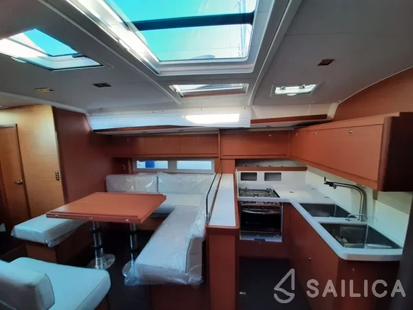 Dufour 530 - Yacht Charter Sailica