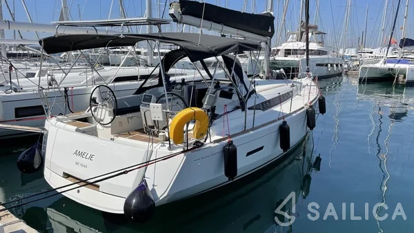 Sun Odyssey 449 - Yacht Charter Sailica
