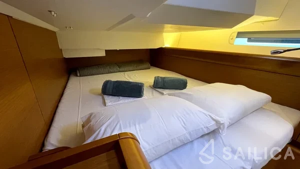 Sun Odyssey 449 - Yacht Charter Sailica