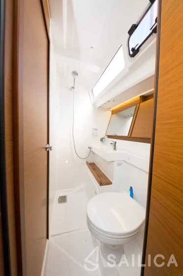 Sun Odyssey 440 - Yacht Charter Sailica