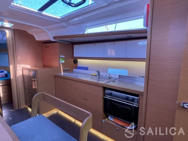 Dufour 430 - Yacht Charter Sailica