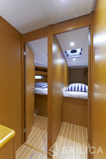 Sun Odyssey 479 - Yacht Charter Sailica