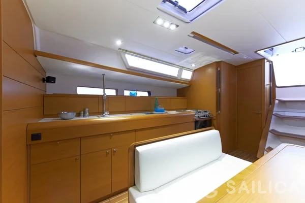Sun Odyssey 479 - Yacht Charter Sailica