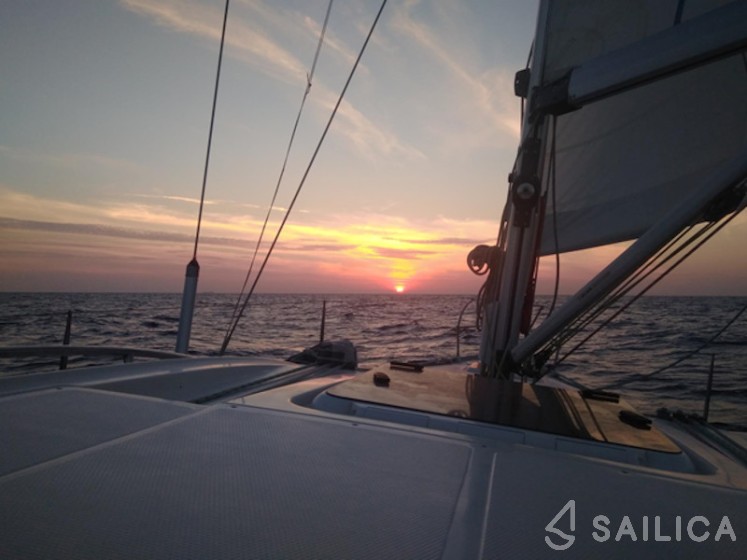 Elan 384 Impression - Yacht Charter Sailica
