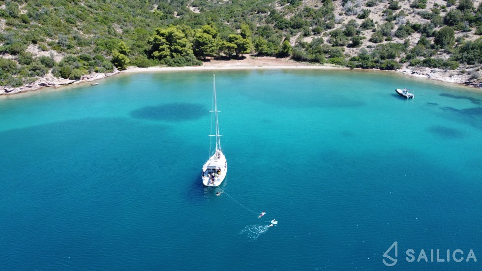 Elan 384 Impression - Yacht Charter Sailica