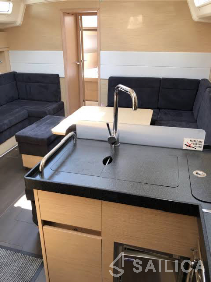 Hanse 458 - Yacht Charter Sailica