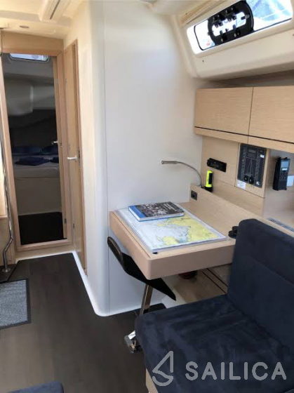 Hanse 458 - Yacht Charter Sailica