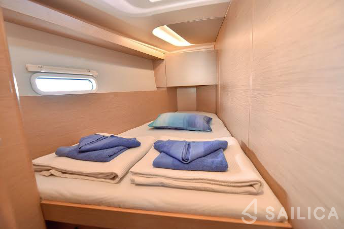 Hanse 458 - Yacht Charter Sailica