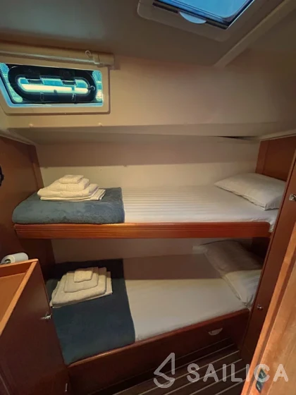 Bavaria 51 Cruiser - Yacht Charter Sailica