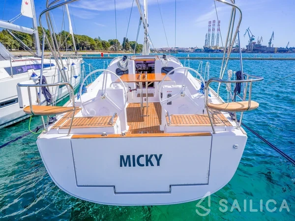 Elan Impression 40.1 - Yacht Charter Sailica
