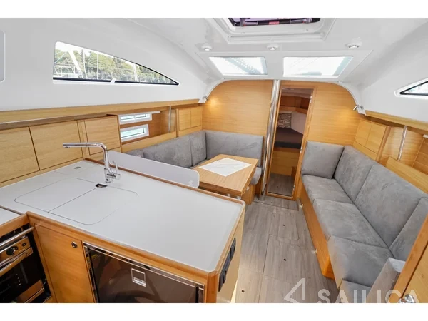 Elan Impression 40.1 - Yacht Charter Sailica