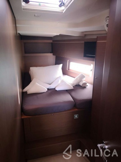 Oceanis 46.1 - Yacht Charter Sailica