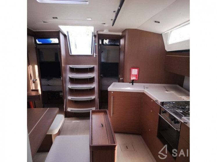 Oceanis 46.1 - Yacht Charter Sailica