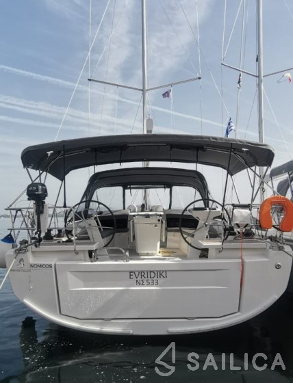 Oceanis 46.1 - Yacht Charter Sailica