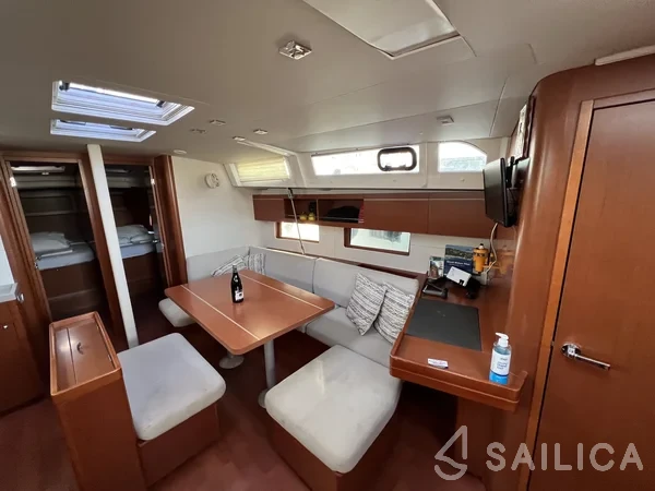 Oceanis 46.1 - Yacht Charter Sailica
