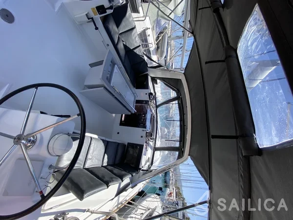 Oceanis 45 - Yacht Charter Sailica