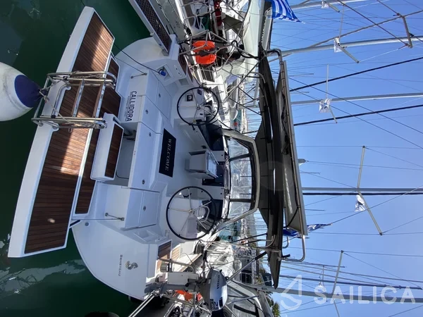 Oceanis 45 - Yacht Charter Sailica