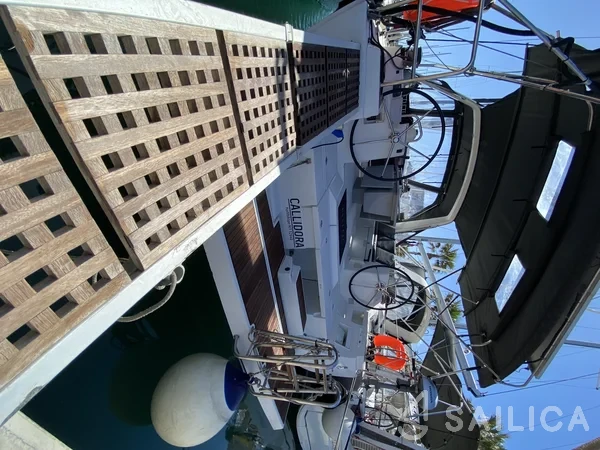 Oceanis 45 - Yacht Charter Sailica